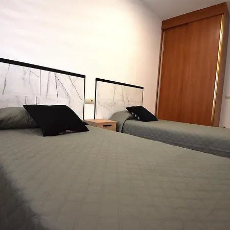 Residencial Sol Dorada Families 살루